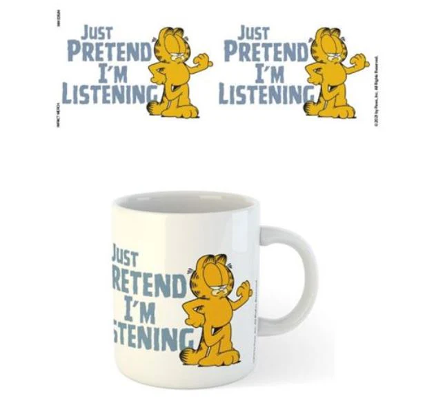 Garfield Im listening Mug